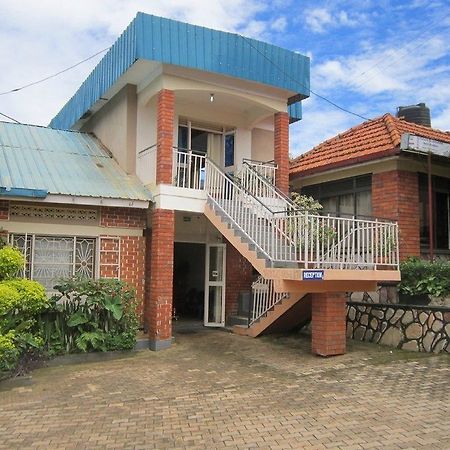 Keba Inn Lyamutundwe Exterior foto